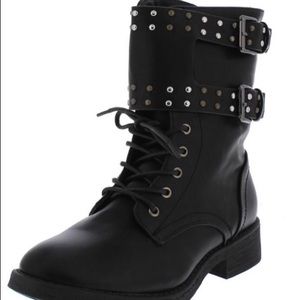 BOGO New black booties